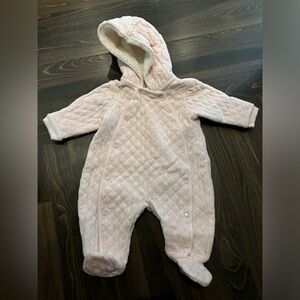 Nordstrom baby snowsuit size 0-3